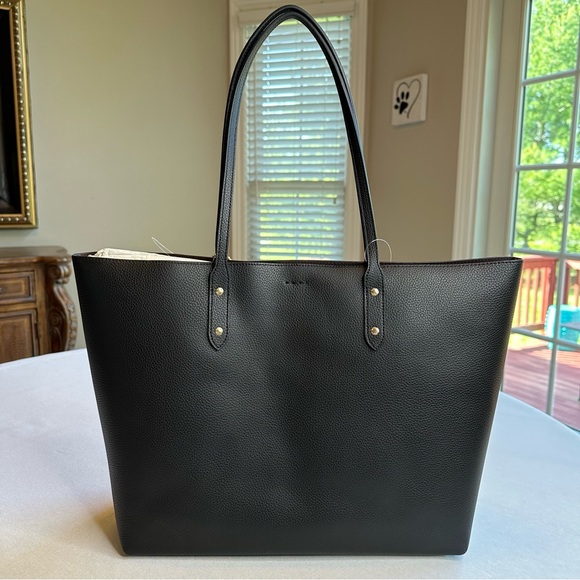 ๐ SOLD ๐ ๐๏ธ๐๏ธ NEW AUTH COACH LTH TOWN TOTE!! PERFECT FOR EVERY OCCASION. - Picture 8 of 8